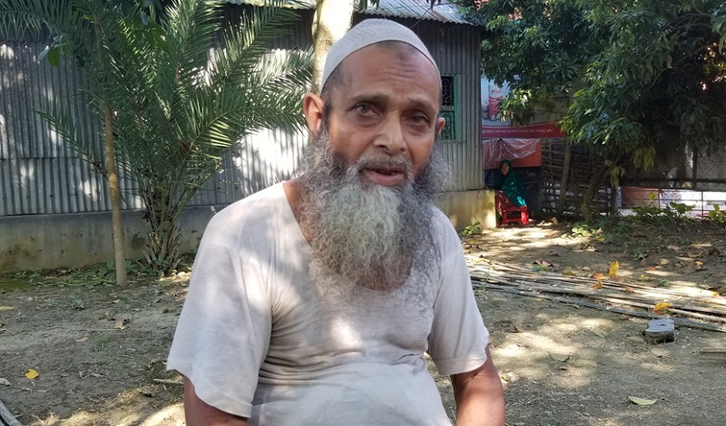 মনের কষ্টে পিতা এমন সন্তান আল্লাহ যেন কারো ঘরে না দেয়   